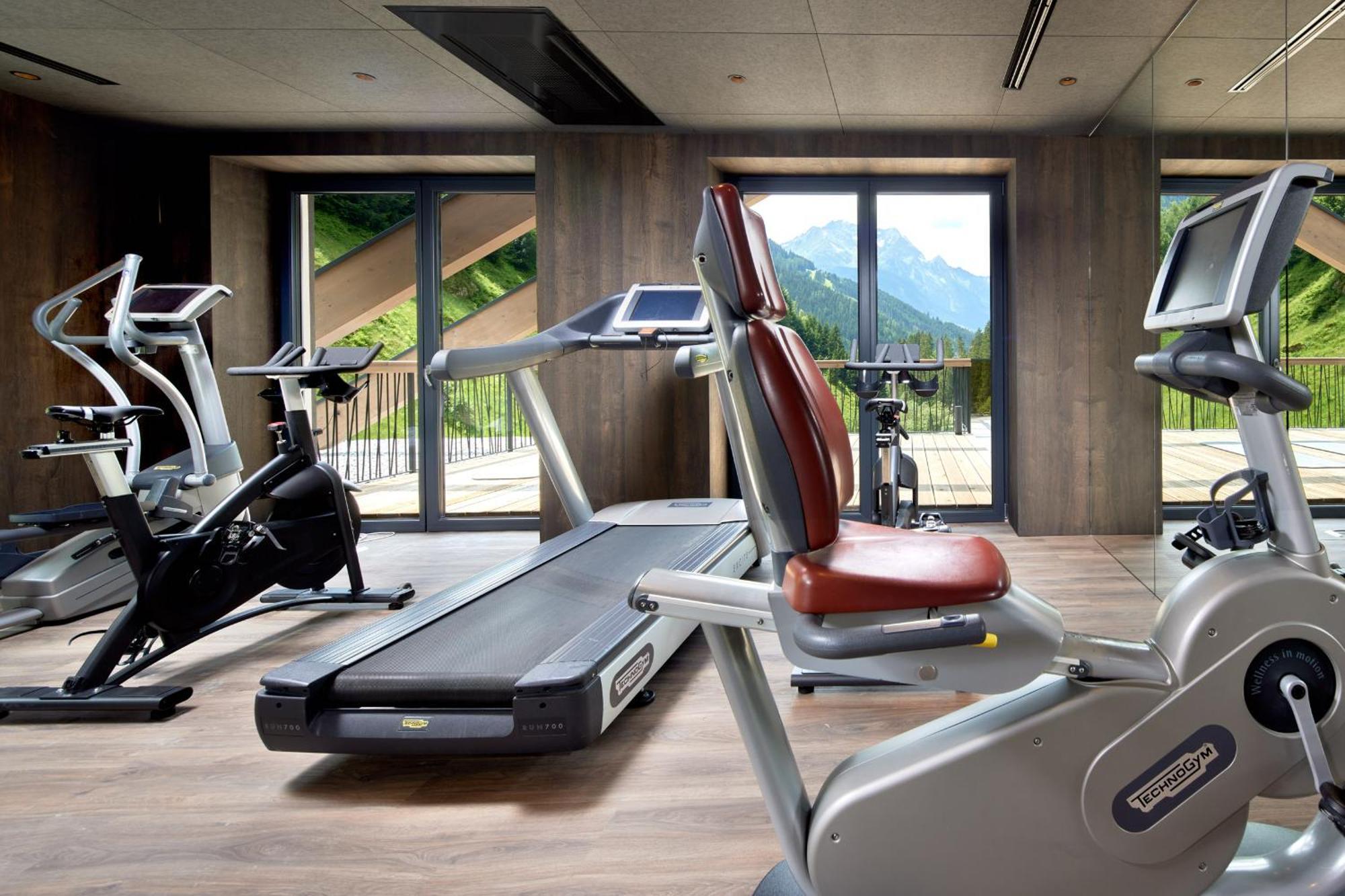 Zillergrundrock Luxury Mountain Resort Mayrhofen Eksteriør billede