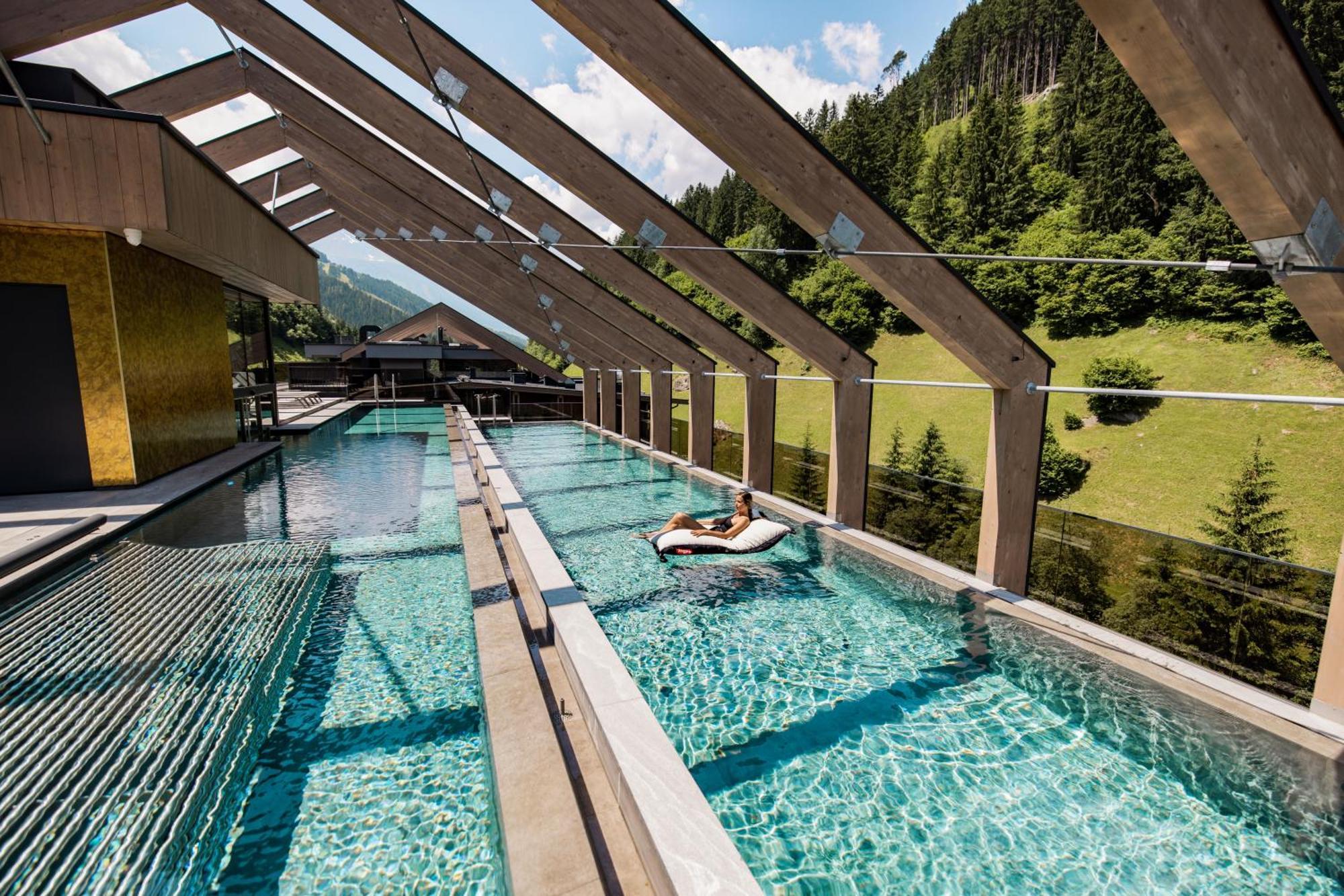 Zillergrundrock Luxury Mountain Resort Mayrhofen Eksteriør billede