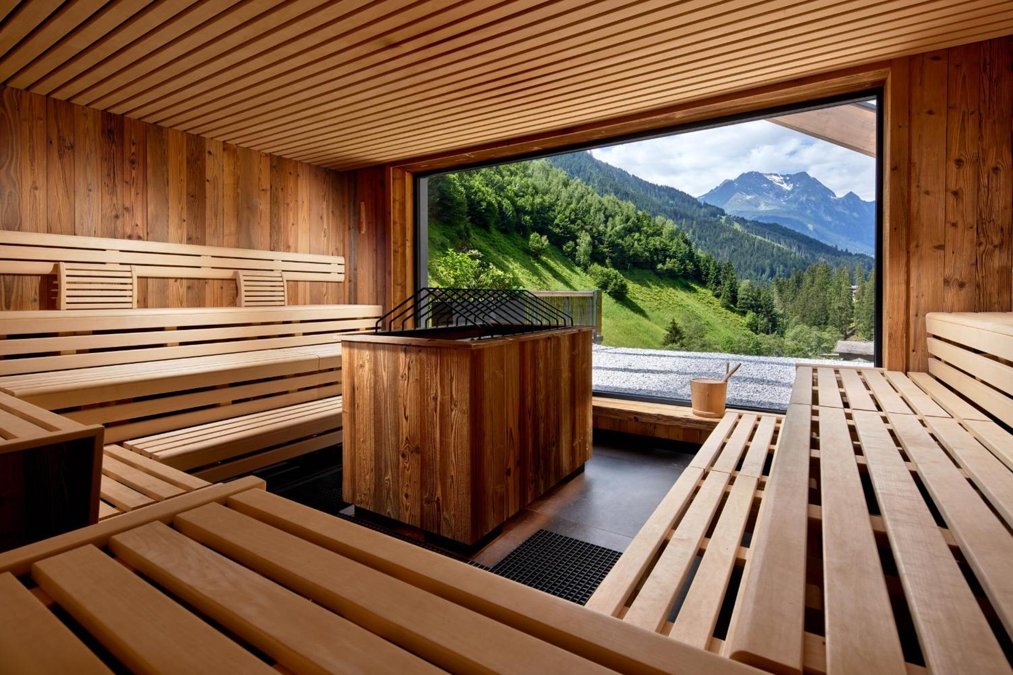 Zillergrundrock Luxury Mountain Resort Mayrhofen Eksteriør billede
